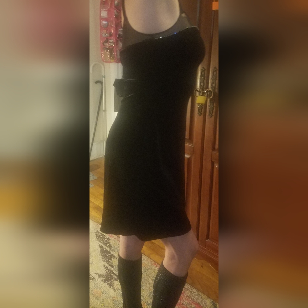 VELVET BLACK DRESS!! - Picture 2 of 5